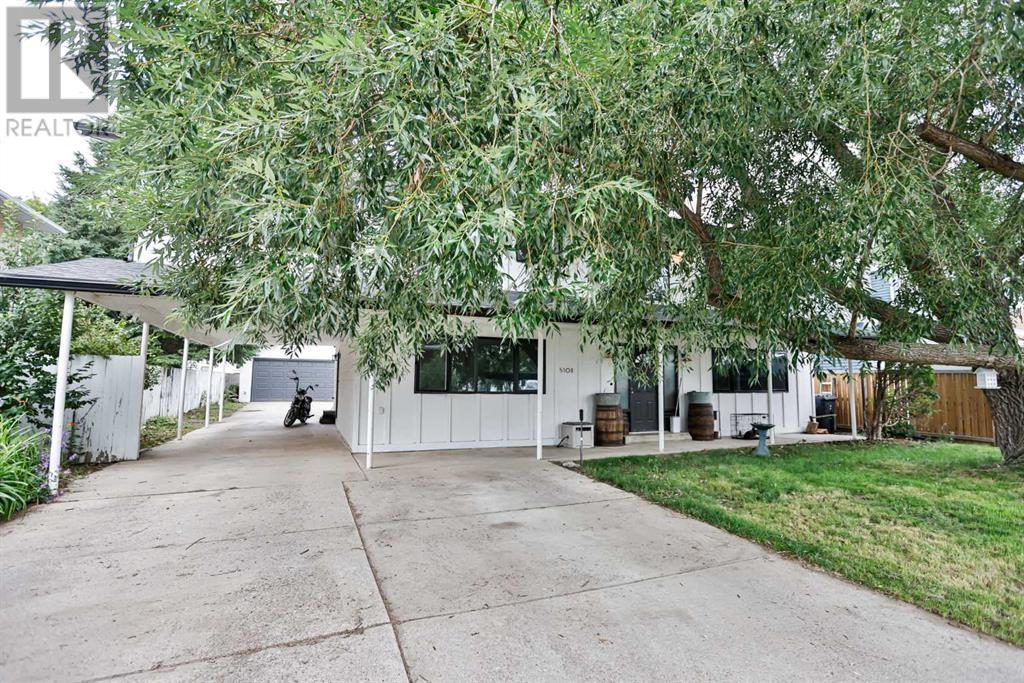 5108 4 Street, Coalhurst, Alberta