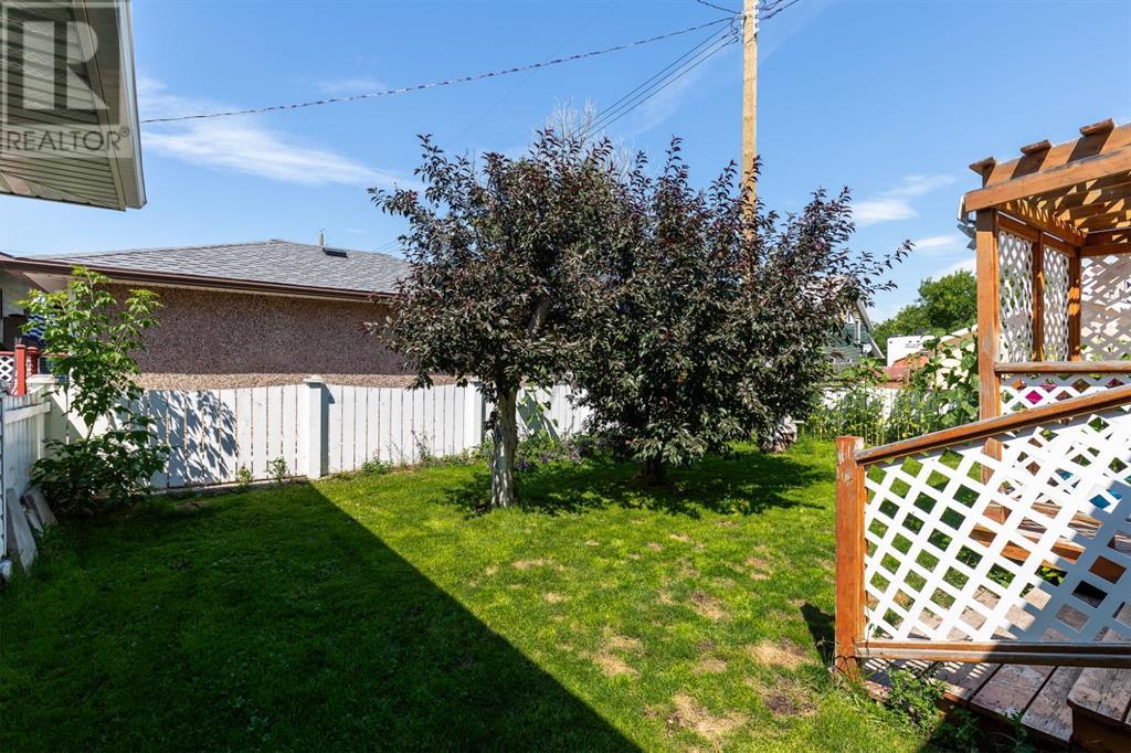 235 17 Street, Fort Macleod, Alberta  T0L 0Z0 - Photo 32 - A2244247
