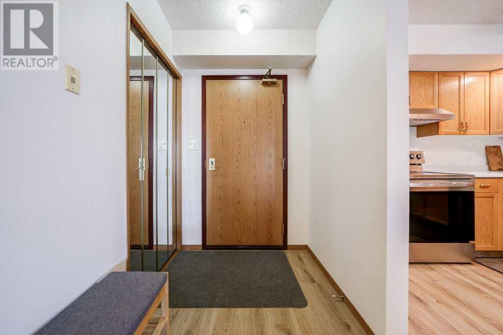320, 20 3 Street S, Lethbridge, Alberta  T1J 4P1 - Photo 4 - A2241477