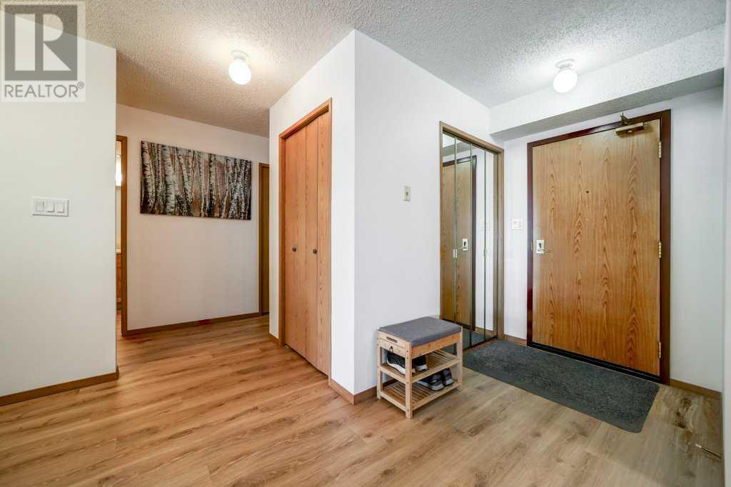 320, 20 3 Street S, Lethbridge, Alberta  T1J 4P1 - Photo 3 - A2241477