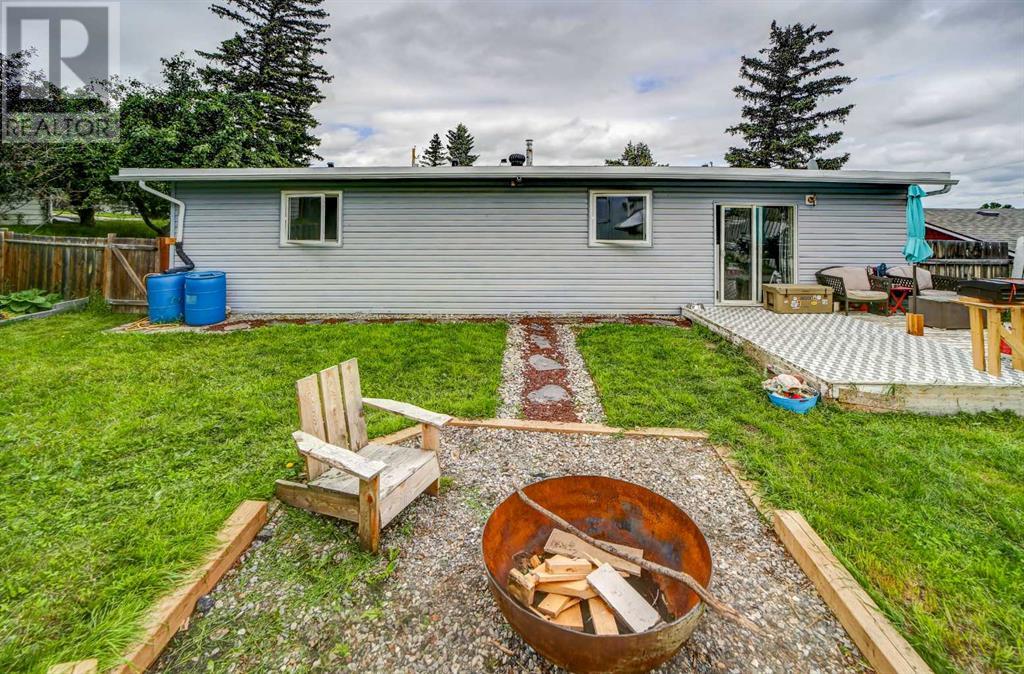 764 Hyde Street, Pincher Creek, Alberta  T0K 1W0 - Photo 18 - A2243063