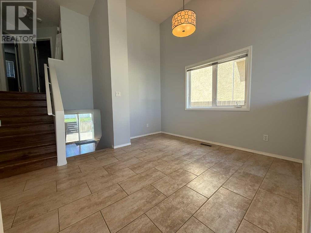 86 Assiniboia Way W, Lethbridge, Alberta  T1K 6X3 - Photo 6 - A2244067