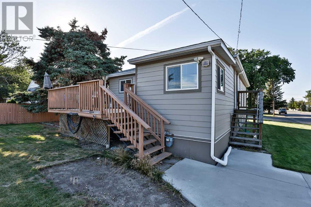 5226 43 Avenue, Taber, Alberta  T1G 1B6 - Photo 2 - A2235373