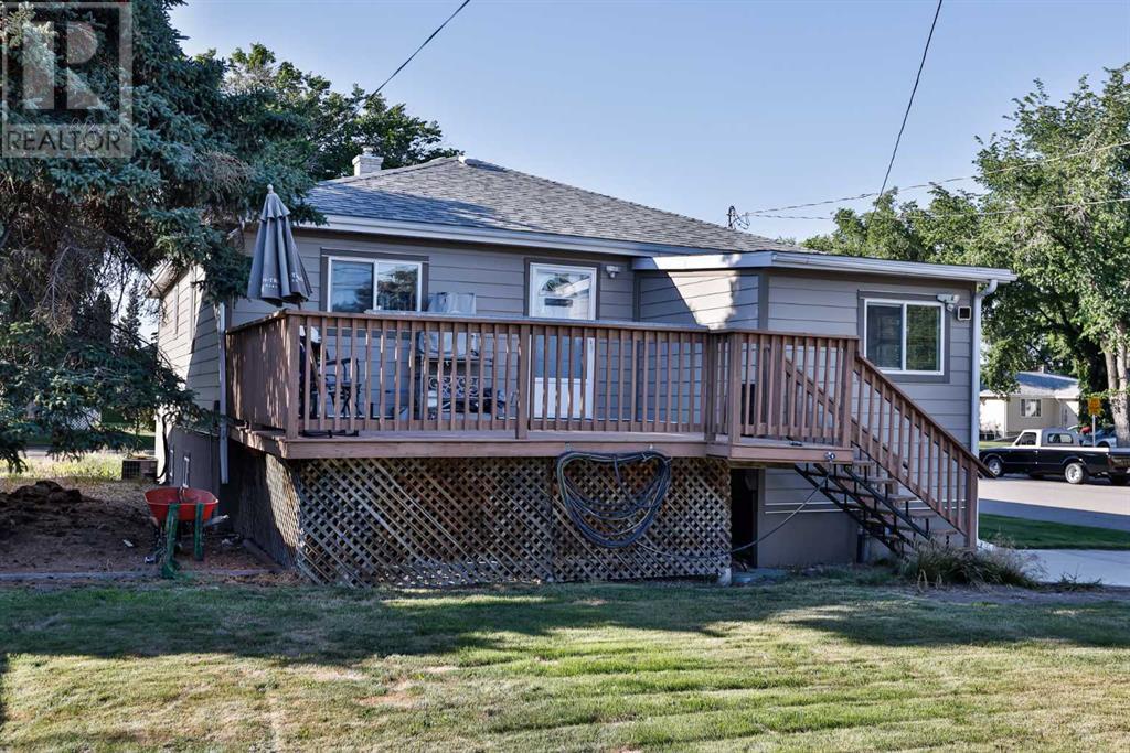 5226 43 Avenue, Taber, Alberta  T1G 1B6 - Photo 6 - A2235373
