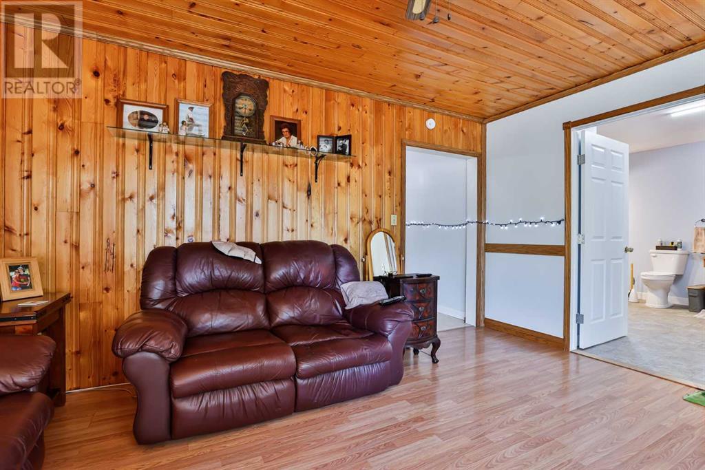 5226 43 Avenue, Taber, Alberta  T1G 1B6 - Photo 21 - A2235373