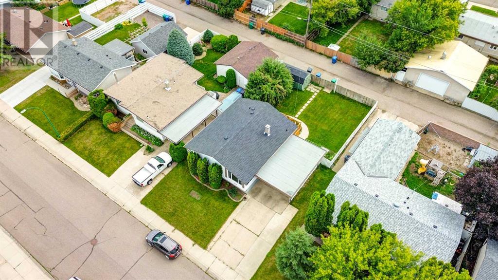2422 7a Avenue N, Lethbridge, Alberta  T1H 1A2 - Photo 3 - A2241982