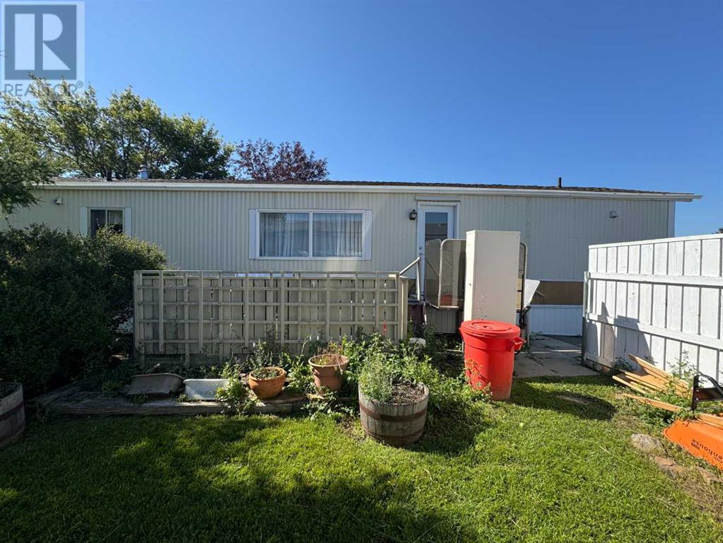 271, 2300 13 Street N, Lethbridge, Alberta  T1H 4E8 - Photo 3 - A2244512