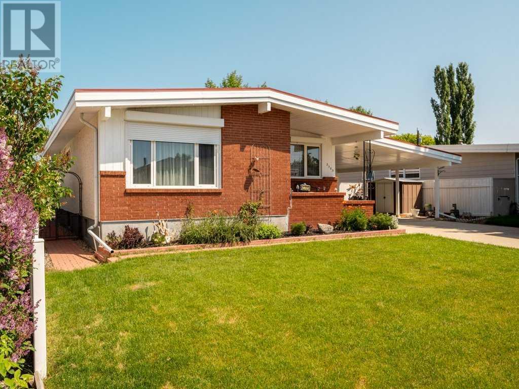 2305 23 Avenue S, Lethbridge, Alberta  T1K 1K8 - Photo 2 - A2234087