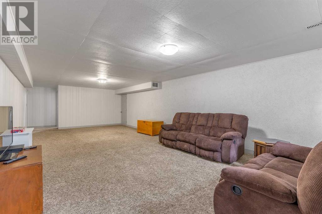 109 7 Avenue, Stirling, Alberta  T0K 2E0 - Photo 24 - A2242774